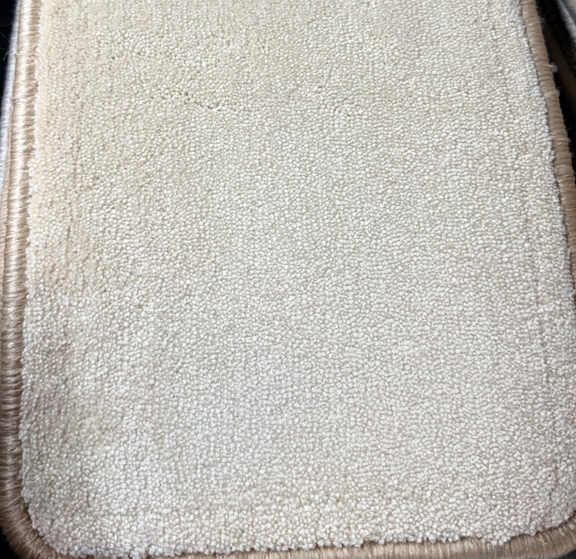 Carpet flooring